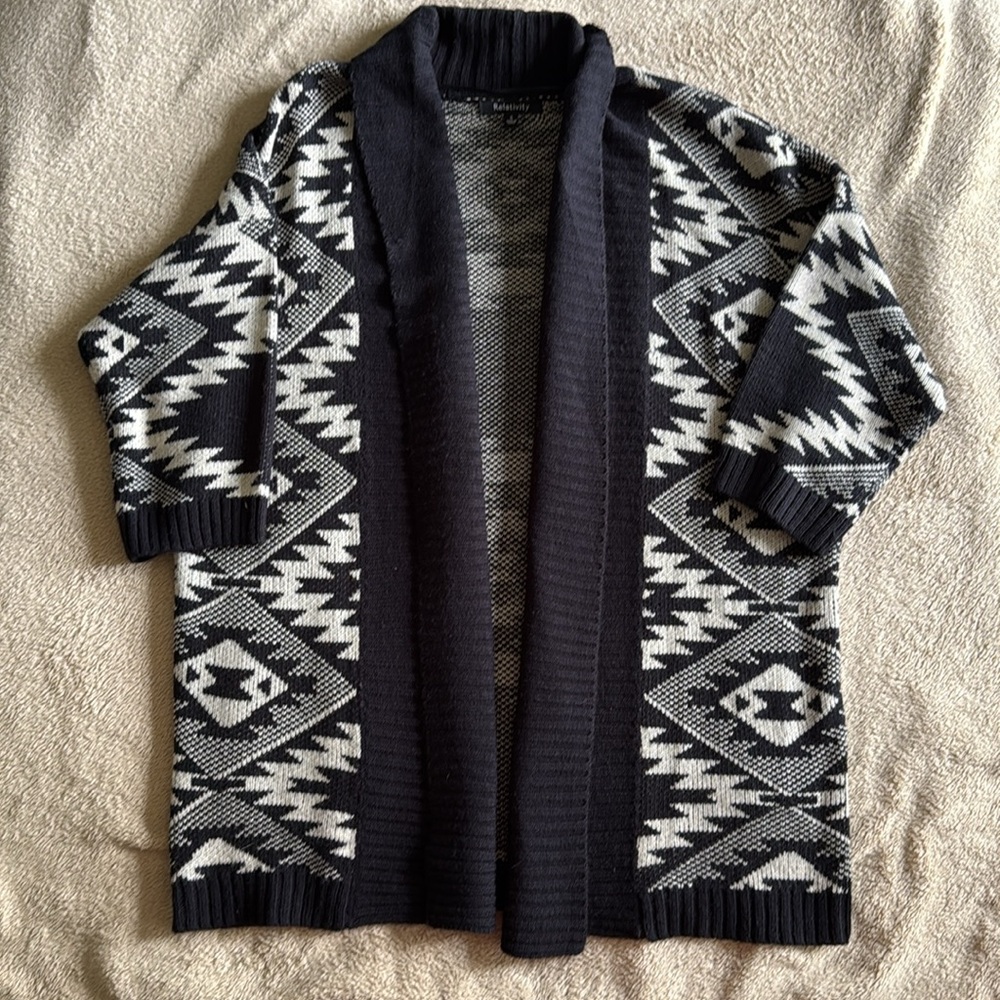 Relativity Cardigan